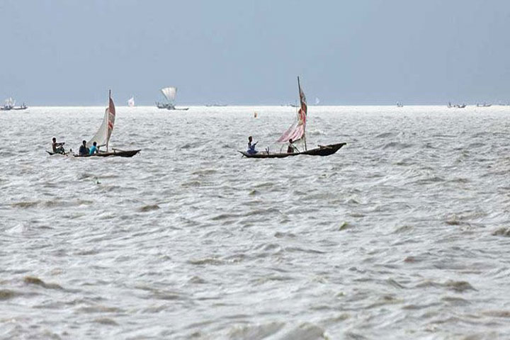 Bodies of 3 missing prisoners recovered in Meghna river