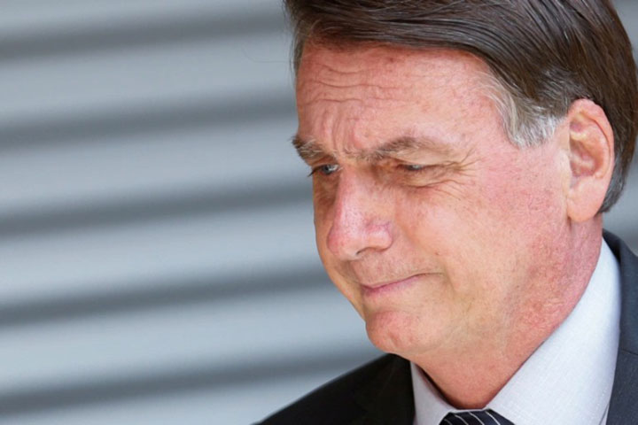 Bolsonaro again refuses lockdown as Brazil COVID crisis drags on