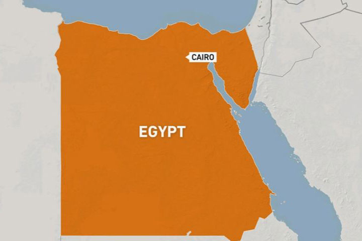 21 killed, 3 injured when bus, truck crash in southern Egypt