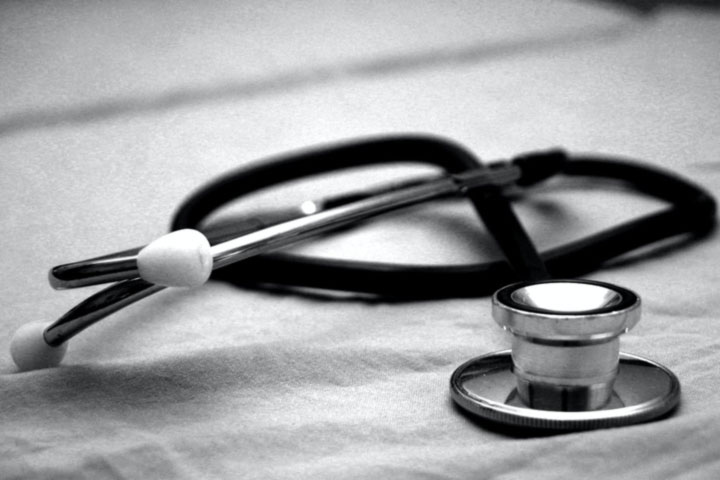 Doctor leaves Covid body on road over unpaid dues