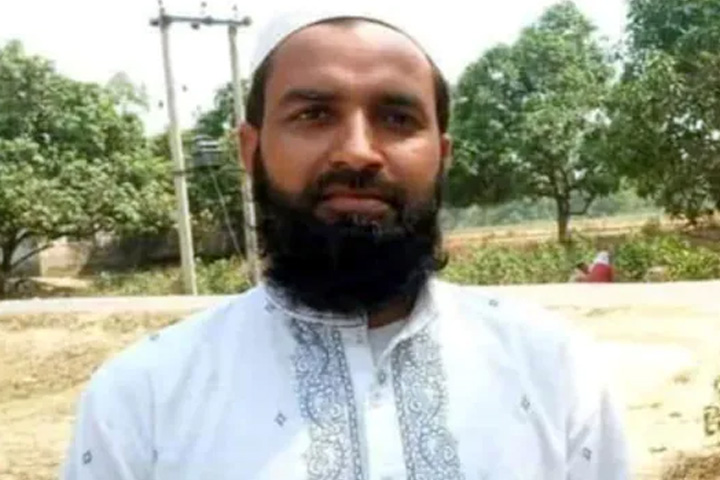 Lone Muslim Candidate Wins UP Panchayat Election in Hindu Dominated Village