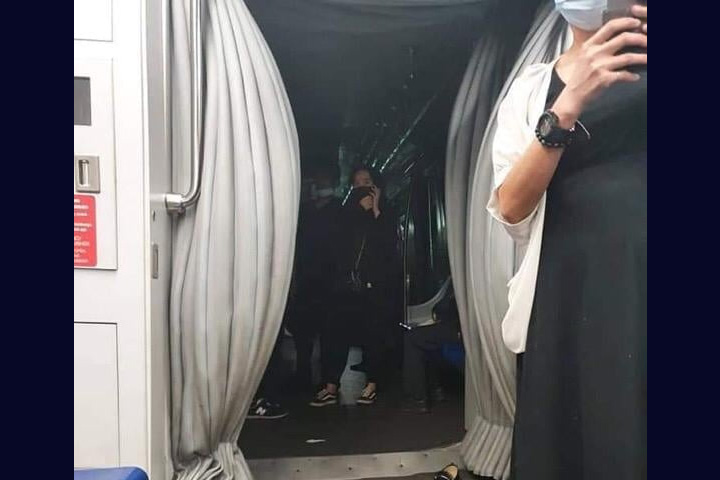 More than 200 people injured in Metrorail crash in Malaysia