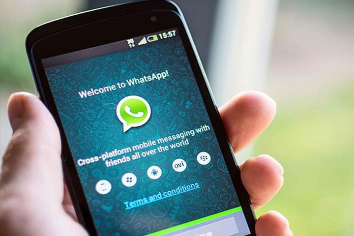 WhatsApp says New digital rules would violate Privacy of cosumers, files petition in Delhi