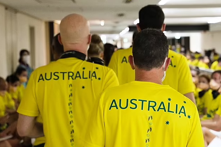 Vomit, broken beds, missing mascots — Australian athletes under fire over rowdy behavior at Tokyo Olympics, rtv online