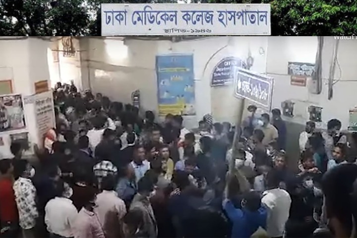 Dhameke Chhatra League-fourth class employees clash, which the director said