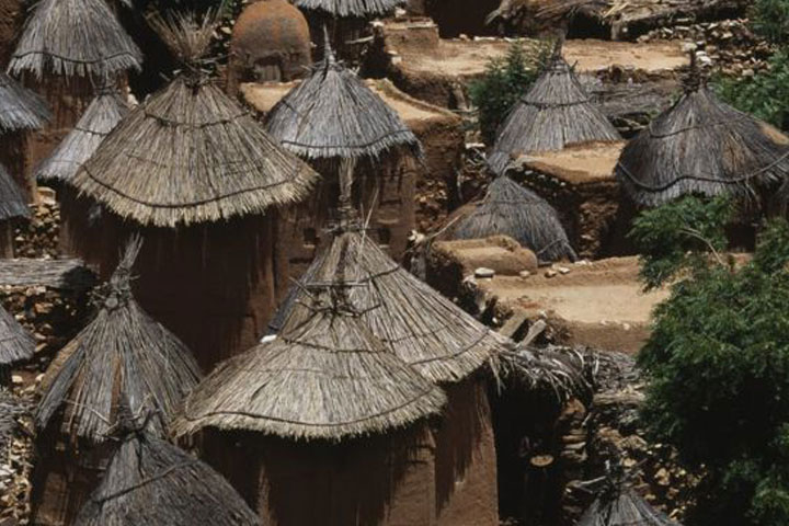 100 Dogon villagers killed in Mali attack