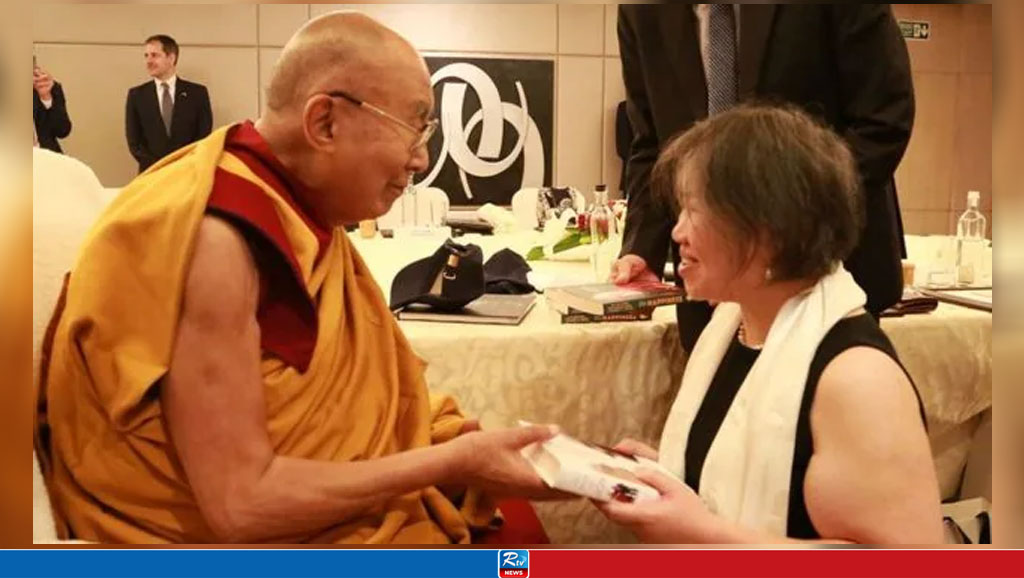 A New Great Game: China, India, and the Dalai Lama