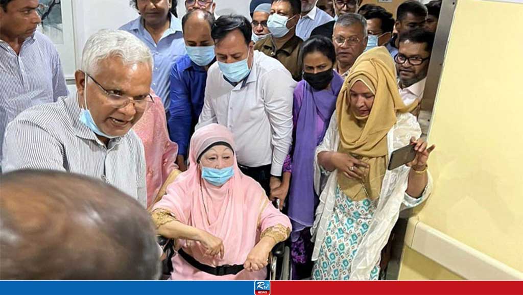 Khaleda Zia taken to the hospital again